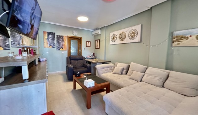 Resale - Apartment -
Los Altos - Costa Blanca