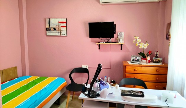 Resale - Apartment -
Los Altos - Costa Blanca