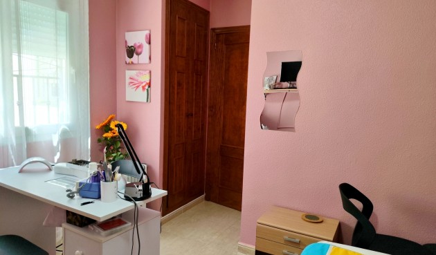 Resale - Apartment -
Los Altos - Costa Blanca