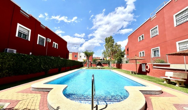 Resale - Apartment -
Los Altos - Costa Blanca
