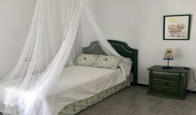 Resale - Duplex -
Santa Pola - Costa Blanca