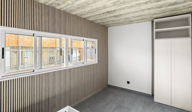 Brukt - Apartment -
Torrevieja - Costa Blanca