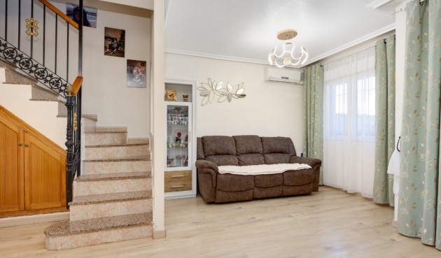 Resale - Town House -
Torrevieja - Costa Blanca