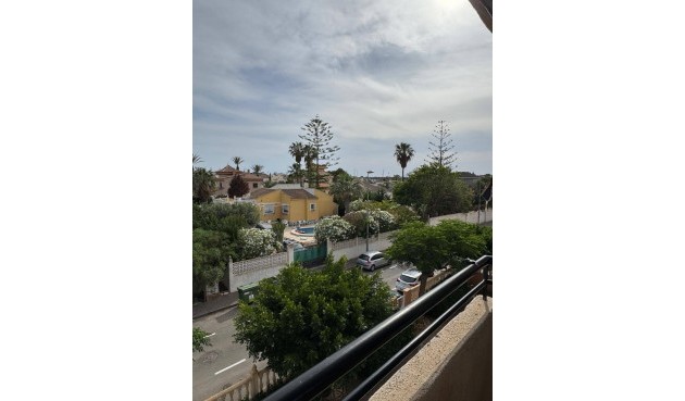 Resale - Apartment -
Pilar de la Horadada - Mil Palmeras