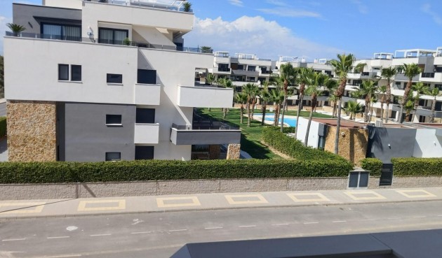 Resale - Apartment -
Orihuela Costa - PAU 8