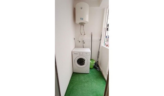 Resale - Apartment -
Torrevieja - Centro