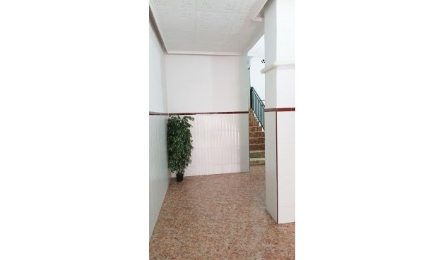 Resale - Apartment -
Torrevieja - Centro