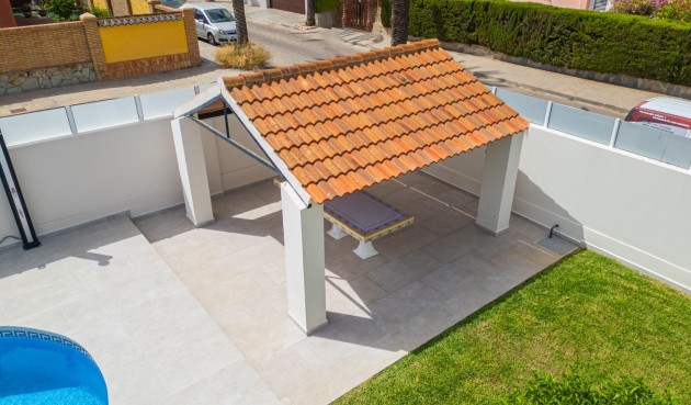 Resale - Villa -
Orihuela Costa - Cabo Roig