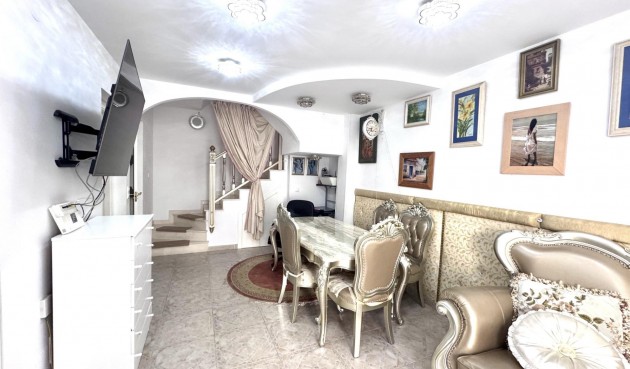Resale - Town House -
Orihuela Costa - Playa Flamenca