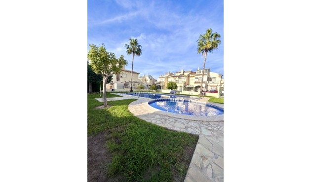 Resale - Town House -
Orihuela Costa - Playa Flamenca