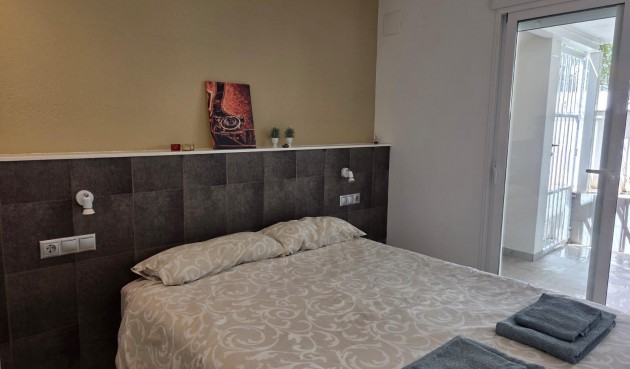 Resale - Apartment -
Torrevieja - La Mata