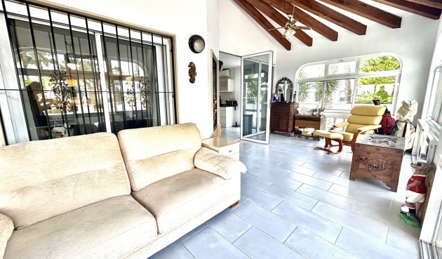 Återförsäljning - Villa -
Catral - Costa Blanca