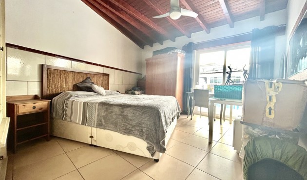 Återförsäljning - Villa -
Catral - Costa Blanca
