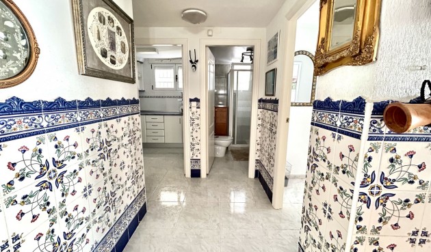 Resale - Villa -
Pinar de Campoverde - Inland