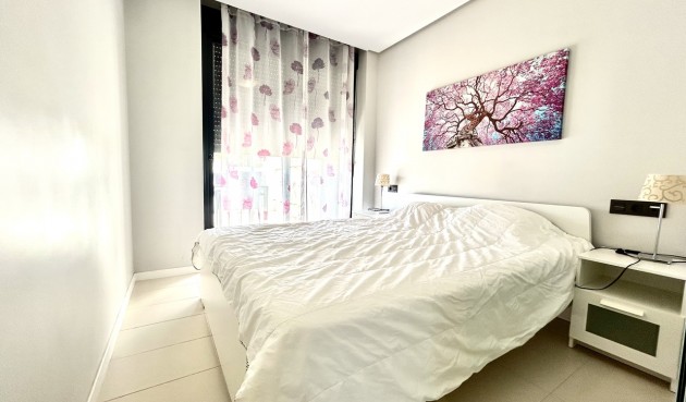 Resale - Apartment -
Villamartin - Costa Blanca