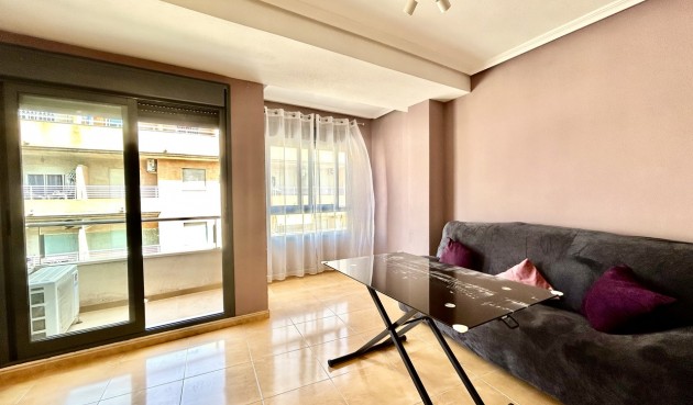 Resale - Apartment -
Torrevieja - Costa Blanca
