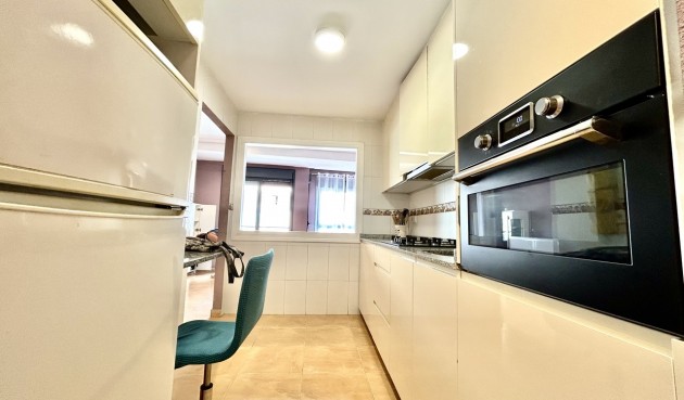 Resale - Apartment -
Torrevieja - Costa Blanca