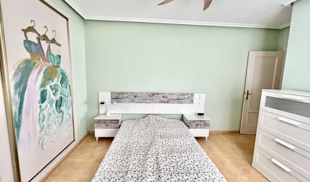 Resale - Apartment -
Torrevieja - Costa Blanca