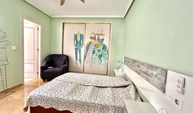 Resale - Apartment -
Torrevieja - Costa Blanca