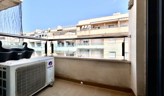 Resale - Apartment -
Torrevieja - Costa Blanca
