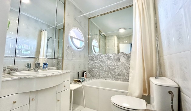 Resale - Apartment -
Los Altos - Costa Blanca