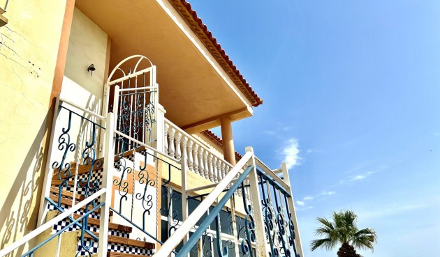 Resale - Apartment -
Los Altos - Costa Blanca