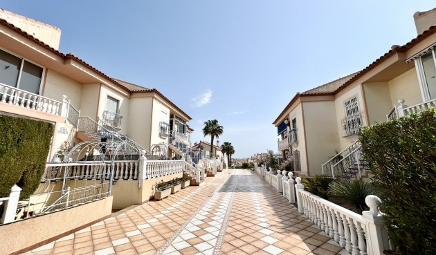 Resale - Apartment -
Los Altos - Costa Blanca