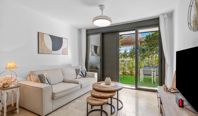 Resale - Apartment -
Campoamor - Costa Blanca