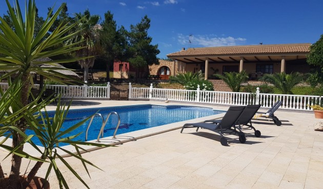 Resale - Villa -
Murcia - Inland
