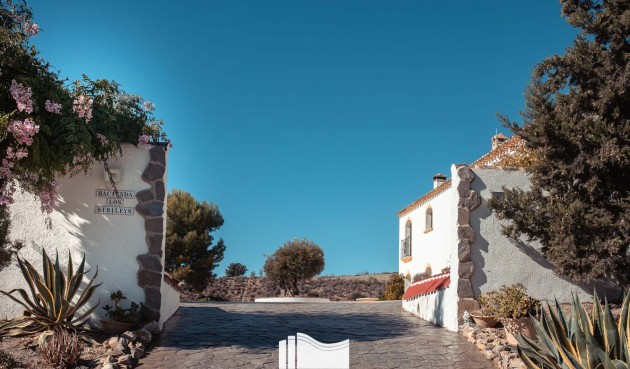 Resale - Villa -
Lorca - Costa Calida