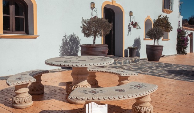Resale - Villa -
Lorca - Costa Calida