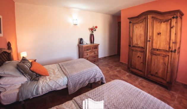 Resale - Villa -
Lorca - Costa Calida