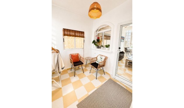 Brukt - Villa -
Torrevieja - Costa Blanca