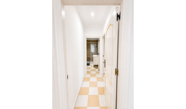 Brukt - Villa -
Torrevieja - Costa Blanca
