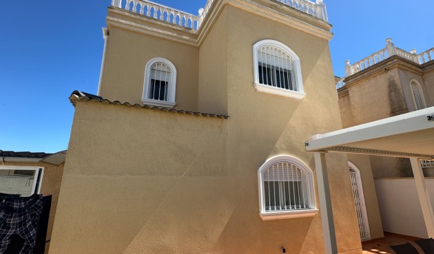 Brukt - Villa -
Torrevieja - Costa Blanca