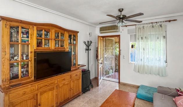 Brukt - Bungalow -
Orihuela Costa - Costa Blanca