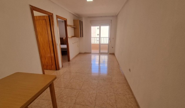 Återförsäljning - Apartment -
Torrevieja - El Molino