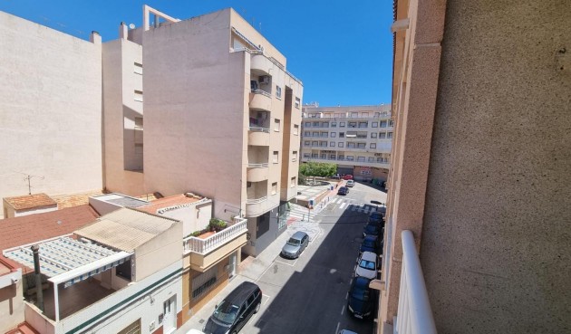 Återförsäljning - Apartment -
Torrevieja - El Molino