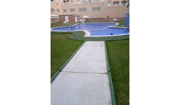 Återförsäljning - Apartment -
Torrevieja - Centro