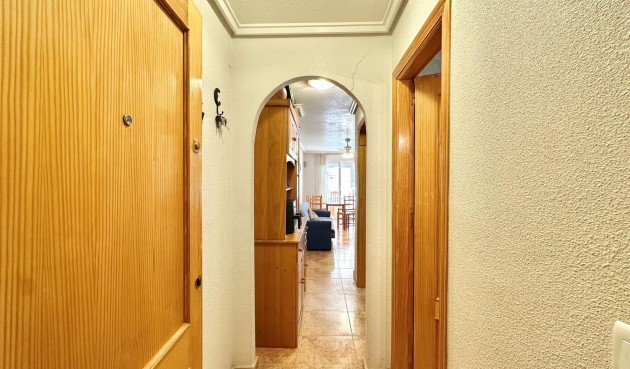 Återförsäljning - Apartment -
Torrevieja - Centro