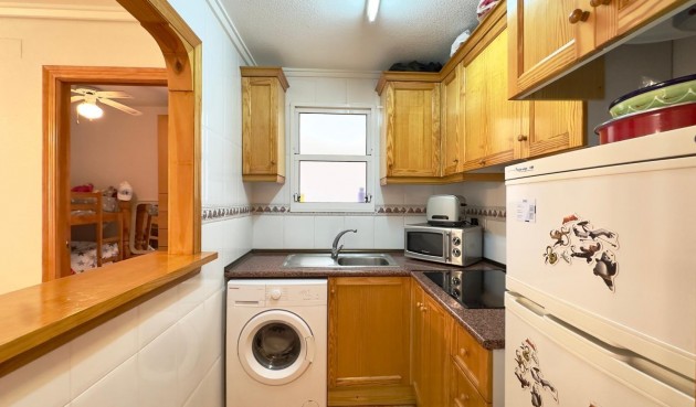Återförsäljning - Apartment -
Torrevieja - Centro