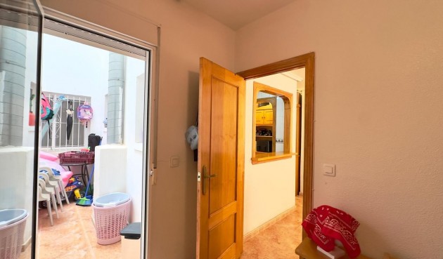 Återförsäljning - Apartment -
Torrevieja - Centro
