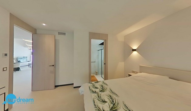 Brukt - Villa -
Algorfa - Comunidad Valenciana
