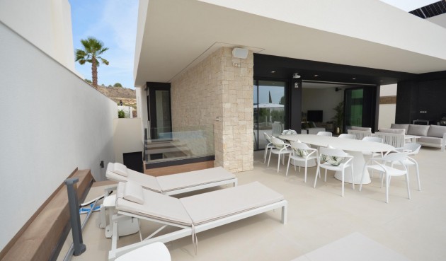 Brukt - Villa -
Algorfa - Comunidad Valenciana