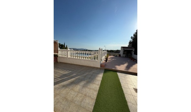 Reventa - Villa -
Albatera - Partida Lomas