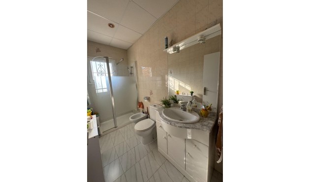 Reventa - Villa -
Albatera - Partida Lomas