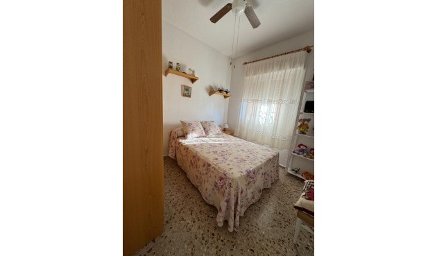 Reventa - Villa -
Albatera - Partida Lomas