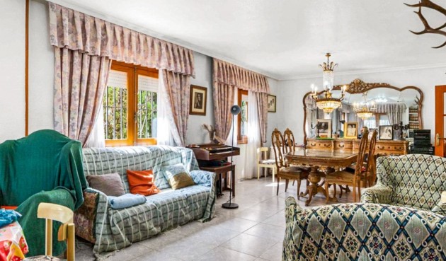 Brukt - Villa -
Torrevieja - Costa Blanca