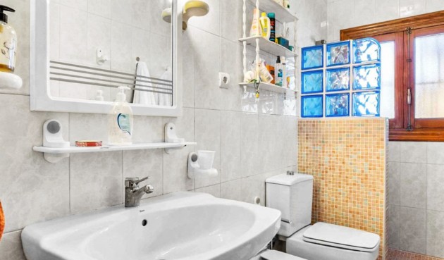 Brukt - Villa -
Torrevieja - Costa Blanca