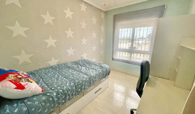 Brukt - Apartment -
Almoradí - Inland